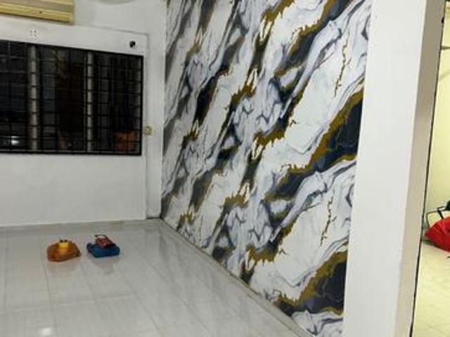 100 Loan Ground Floor Pangsapuri Seri Pulai Puchong Hartamas