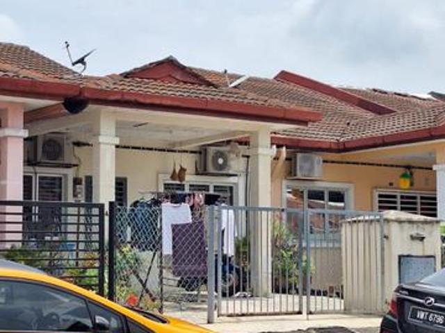 100 Loan Low depo Taman saujana puchong 1 Storey 20 x 70