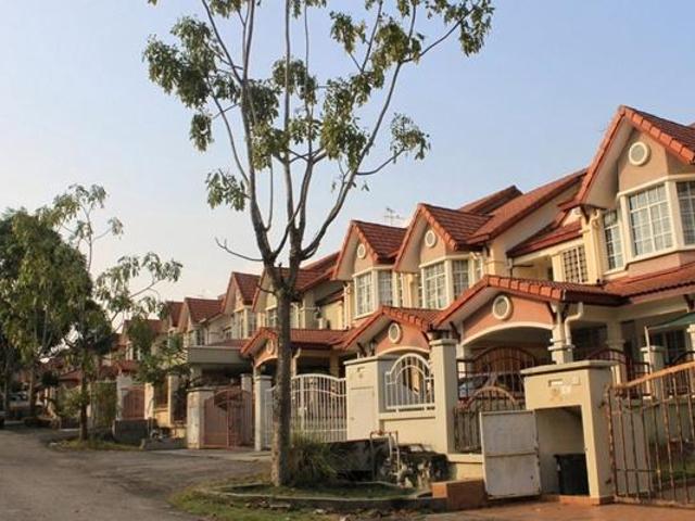 100 Loan Low depo Bandar bukit puchong 2 22 x 75 Freehold