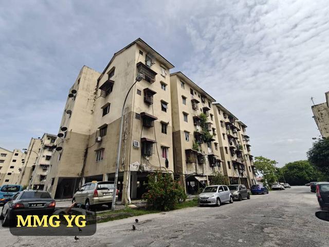 100 Loan Pandamaran Jaya PKNS Flat 645sqft 3r2b Pandamaran Klang