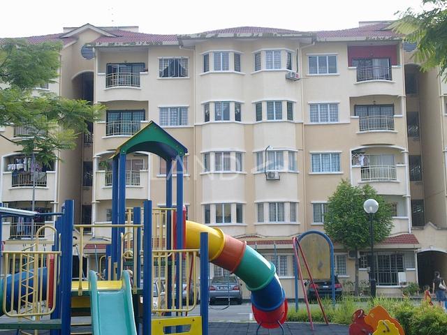 100 LOAN Pangsapuri Seri Meranti Puchong 850sf Cash Back BELOW MV