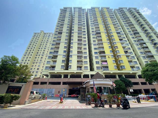 100 LOAN PV 10 Platinium Lake Condo Setapak 1130sf Below Market