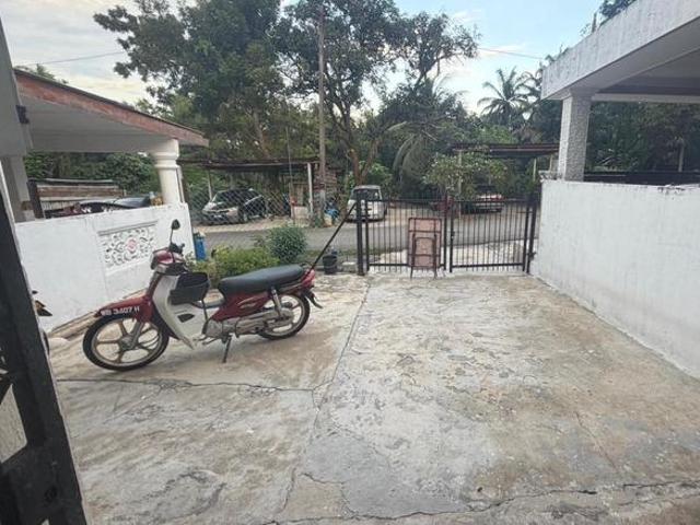 100 LoanFacing Open 1 Storey Taman Tan Sri Manickavasagam 20x80