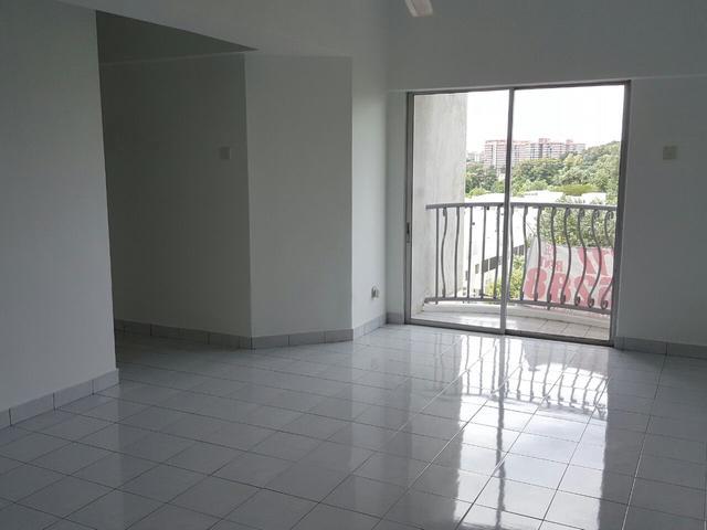 100 LOANSri Hijau Condominium Bandar Mahkota Cheras FREEHOLD