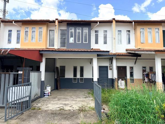 100 LON Double Storey BATU 10