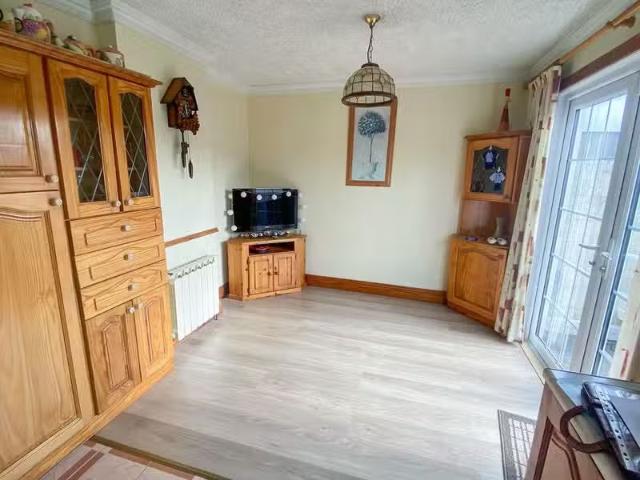100 Limekiln Green, Dublin 12, Greenhills, Dublin 12, D12T1K8.
