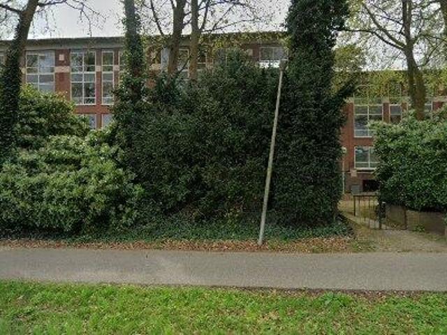 100 m2 apartment for rent in Deventer