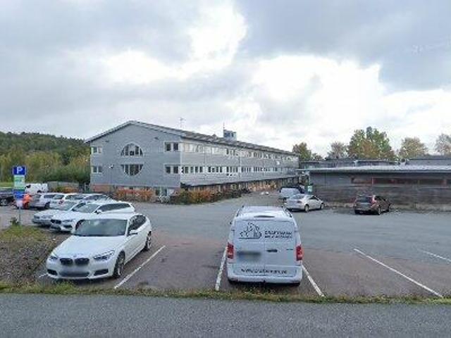 100 m2 kontor uthyres i Västra hisingen