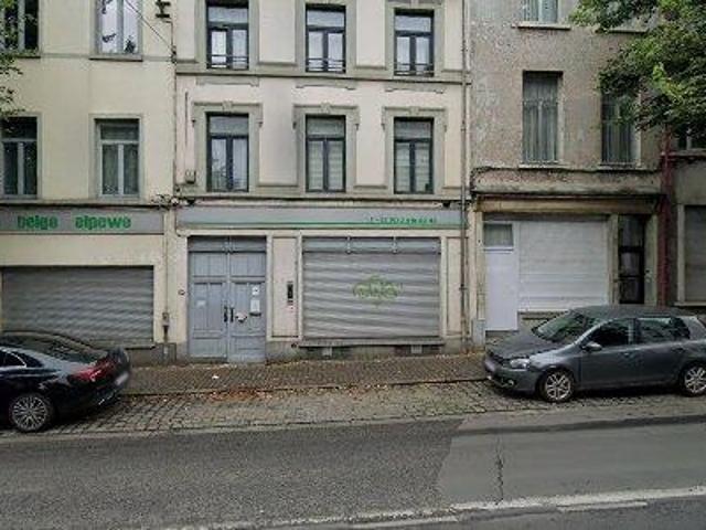 100 m2 office space for rent in Dilbeek