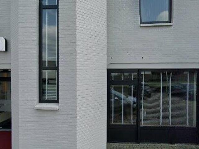 100 m2 office space for rent in Veldhoven