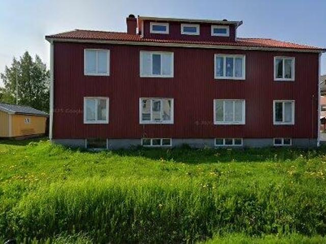 100 m2 lägenhet uthyres i Örnsköldsvik