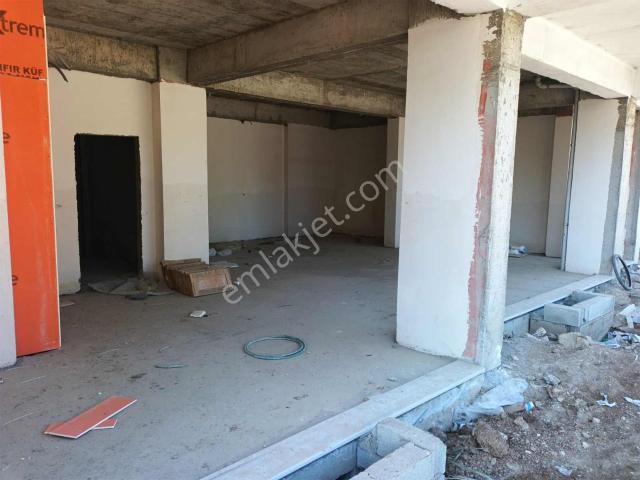 100 M2 Sıfır Dükkan Merkezi Konumda