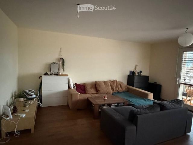 100 m²