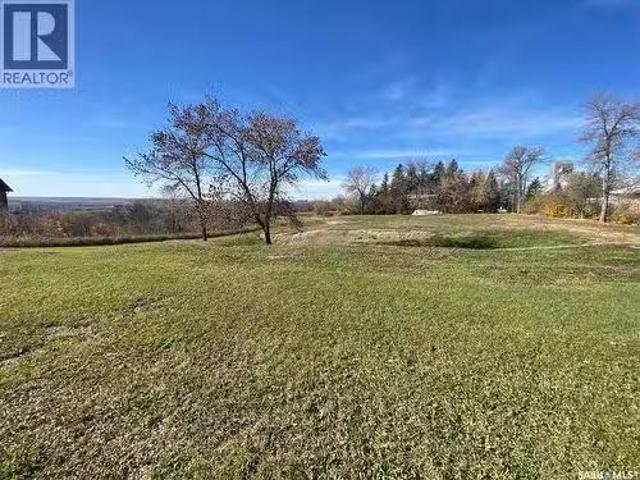 100 Main Street, Oxbow, SK, S0C 2B0 vacant land for sale Li.