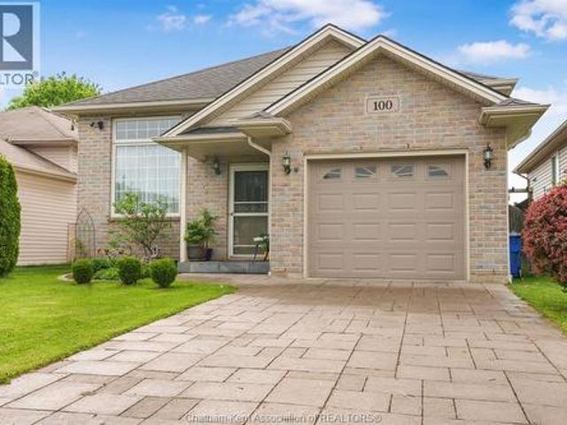 100 Manning Drive, Chatham, ON, N7M 0A6 house for sale | Listing ID 26010 | Royal LePage