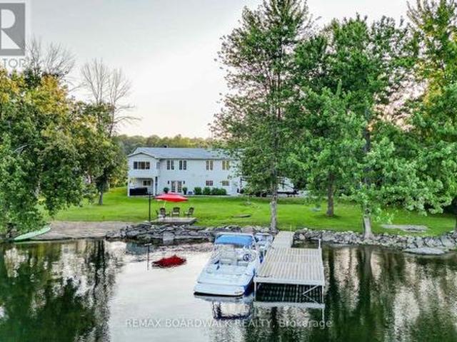 100 Mcculloughs Landing, Drummond/North Elmsley, ON, K7H 3C8 house for sale | Listing ID X13572 | Royal LePage