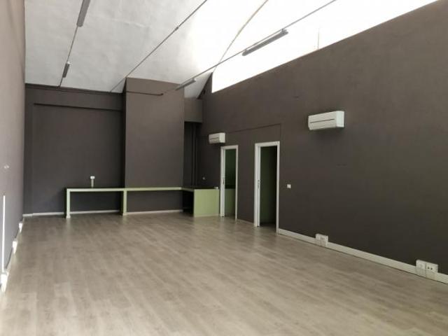 100 MQ. USO ESPOSIZIONE, SHOW ROOM, UFFICI, RAPPRESENTANZA.
