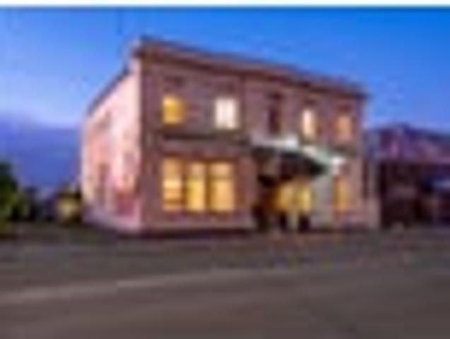 100% NBS Hideaway in Riverton!