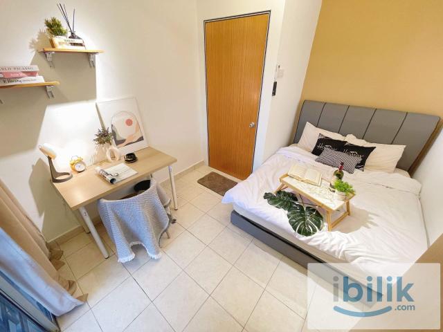 100% satisfaction guaranteed premium master roomnear to ikea & the curve ️