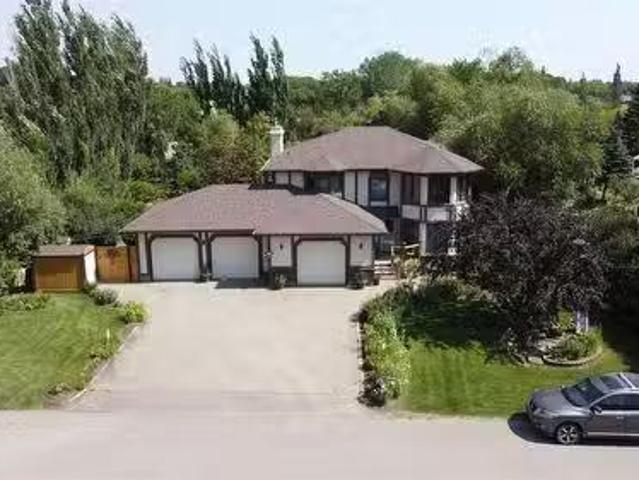 100 Scott Place, Pilot Butte, SK, S0G 3Z0 house for sale Li.
