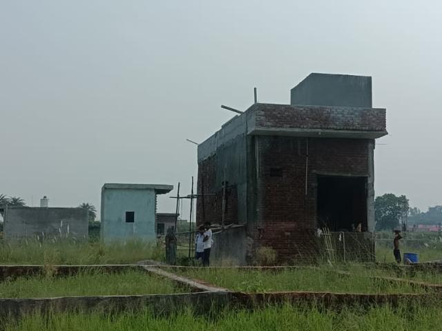 100 Sq.Yd. Plot in Bhopani Faridabad Listing ID: #9183