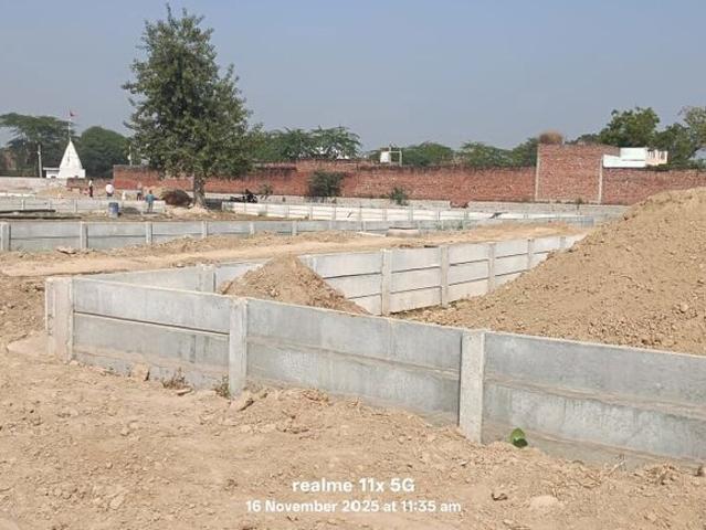 100 Sq.Yd. Plot in Laramda Agra Listing ID: #10402