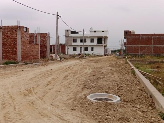100 Sq.Yd. Plot in Phase 2 Agra Listing ID: #10402