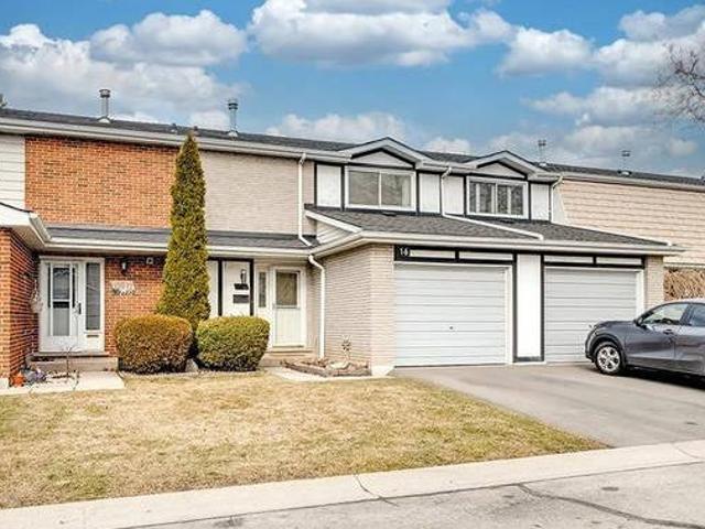 100 ST ANDREWS Court Unit 16 Hamilton Ontario