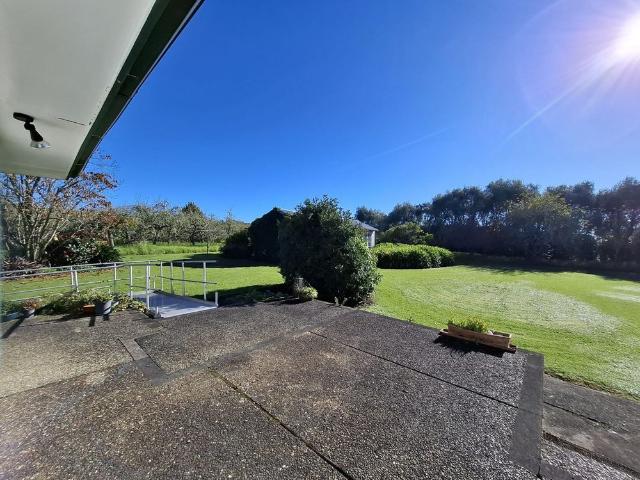 100 Parrs Cross Road, Henderson