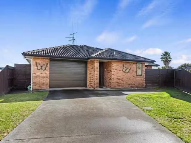 100 Twin Oak Avenue, Papamoa, Tauranga For Sale