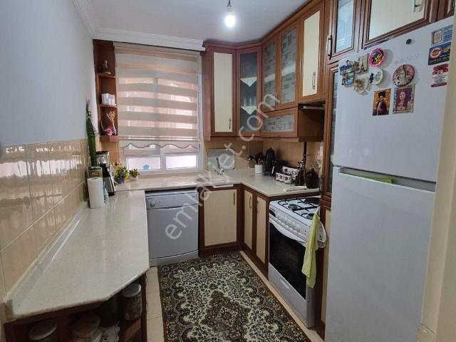 100.yıl Diş Hastanesi Civarı 3+1 Kombili Satlık Daire
