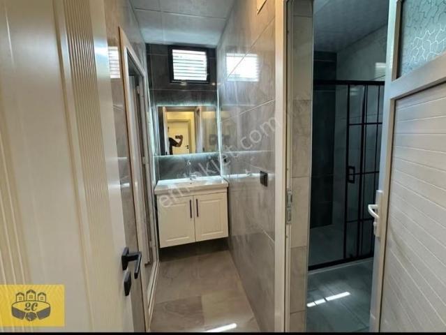 100.yılda 216 M2 Arsa İçinde Tek Katlı Satılık Müstakil Ev