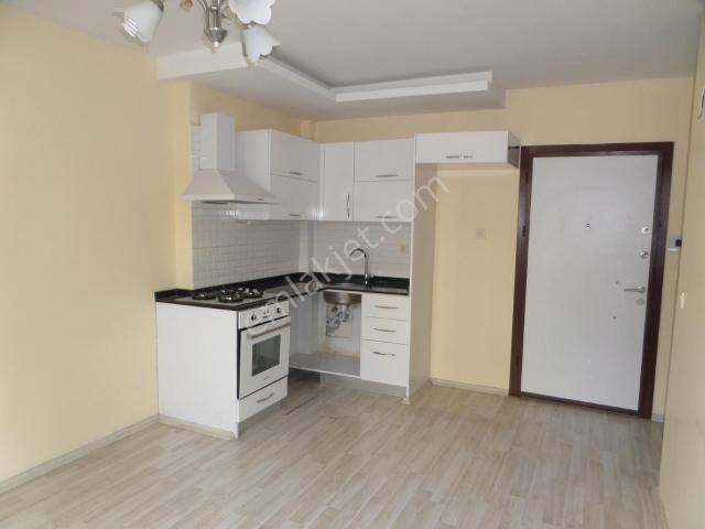 100.yılda,diş Has.civ 3.kat,2+1,açık Mut.kiralık Daire