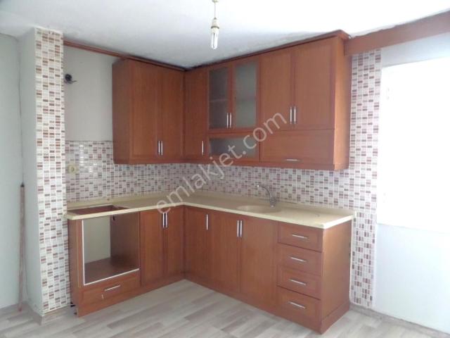 100.yılda,kapalı Semt Paz. Yakın,4.kat,3+1,parkeli Kiralık Daire