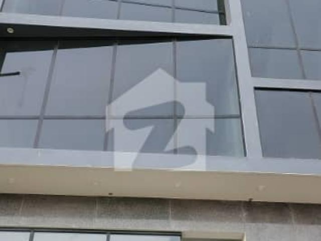 100 Yards Brand New Commercial Building For Rent At Main Ithad