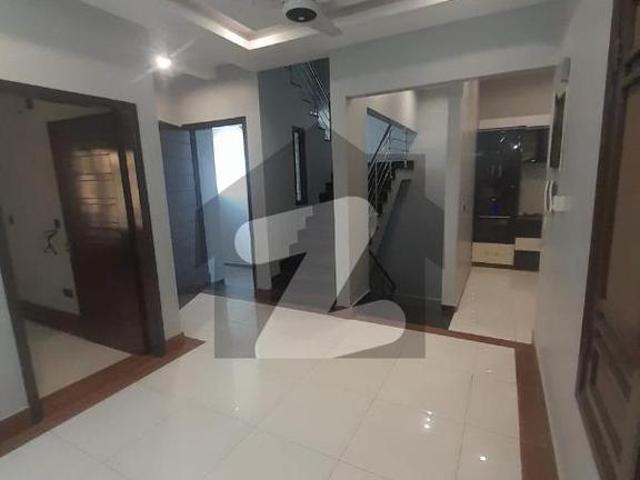 100 Yards Bungalow For Rent DHA Phase 8