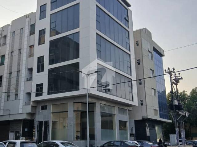 100 Yards Office Building For Sale