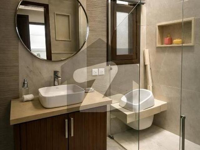 100 Yards Like Brand New Bungalow For Rent With Basement DHA Phase 8
