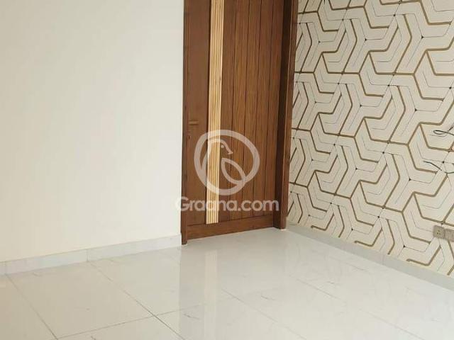 100 Yd² House for Sale