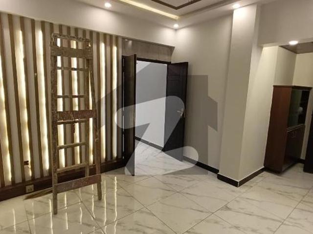 100ft Road Facing 240 Yard House For Sale In Gulistan e Jauhar Block 15