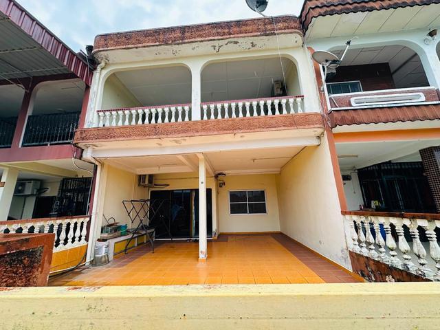 100k cash outDouble storey TerraceTaman indah jaya