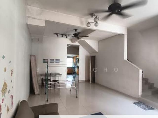 100%Loan|Low Depo 2.5 Storey | Lake Vista @ Taman Tasik Prima |18x65