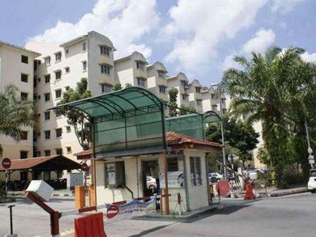 100LOANApartment Subang Suria 778sf Shah Alam Below Market Pric