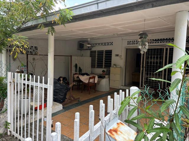 100LoanBelowMarket Section 17 petaling jaya 1 Storey Non Bumi