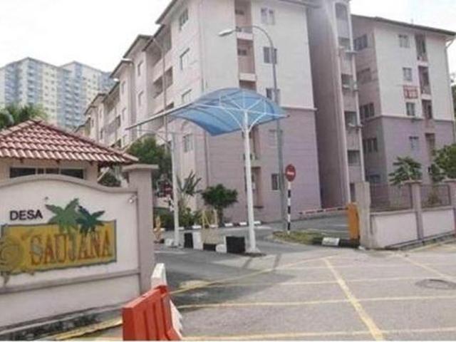 100LOANDesa Saujana 820sf Seri Kembangan BELOW MARKET PRICE