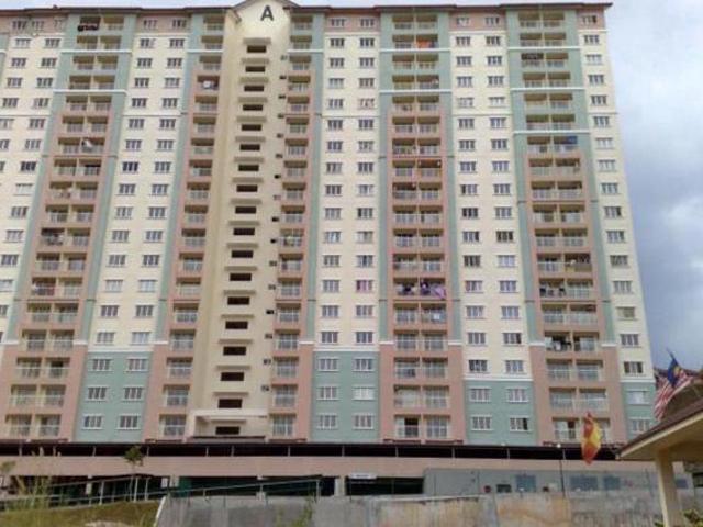100LOANLakeview Apartment 870sf Selayang BELOW MARKET PRICE