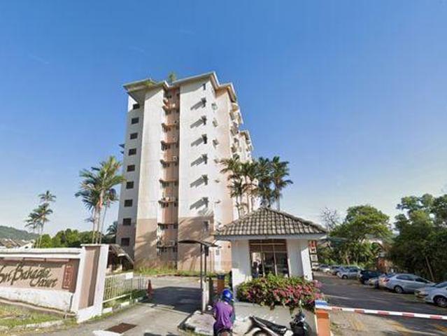 100LOANSri Bahagia Court 880sf Len Seng Cheras BELOW MARKET