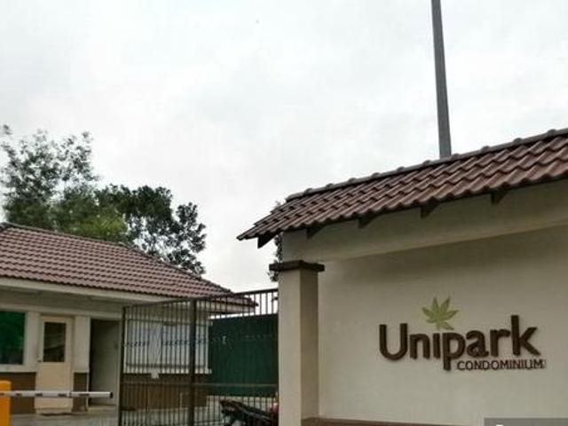 100LOANUnipark Condo 1086sf UNITEN Kajang Bangi BMARKET PRICE