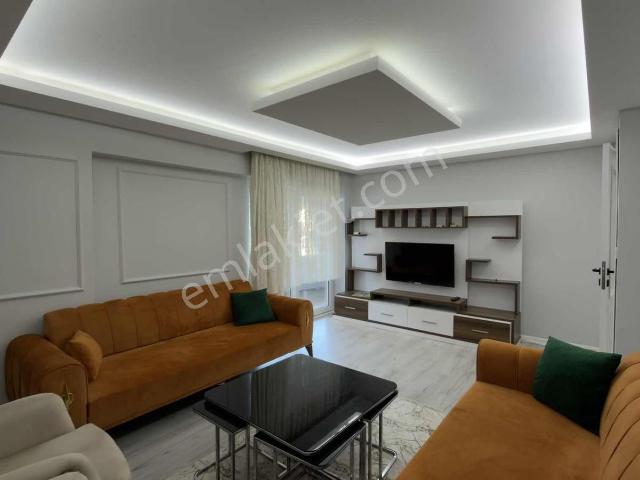 100m2 Salon Mutfak Ayrı 2+1 Eşyalı Karayollarında / Remax Gökhan