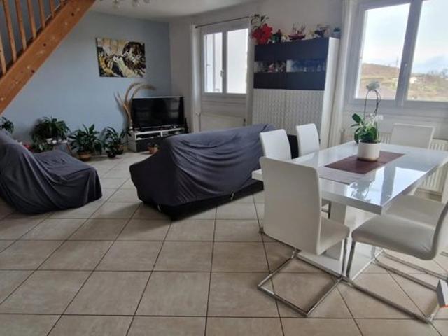 100m² habitables + 110m² de garage transformables